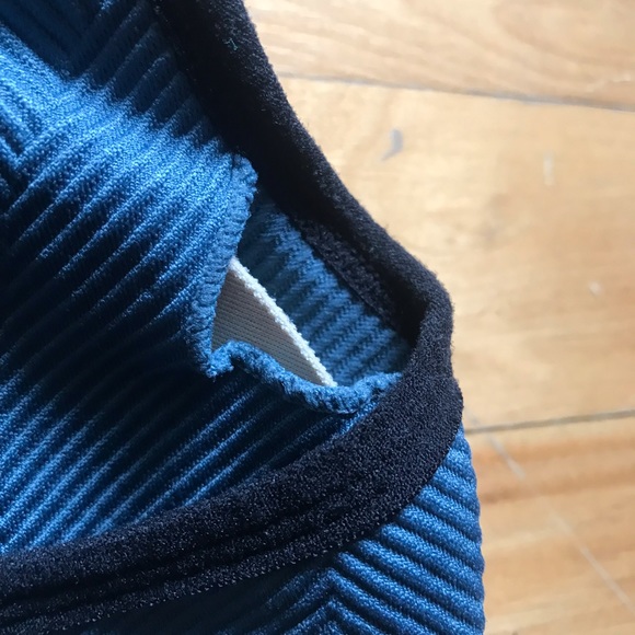 NEW BALANCE ATHLETIC SPORT BRA - Picture 4 of 6